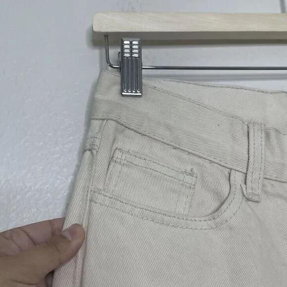 Brandy Melville Jeans Galt Small 26 Flared Cream Bootcut 100% Cotton Denim NEW - Picture 2 of 14